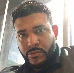 Meet your Posher, Victor